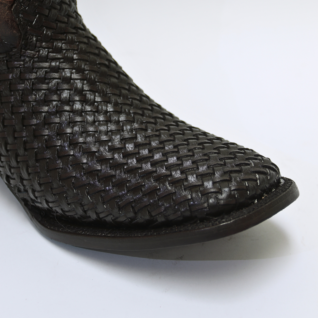 Bota El General Petatillo Café