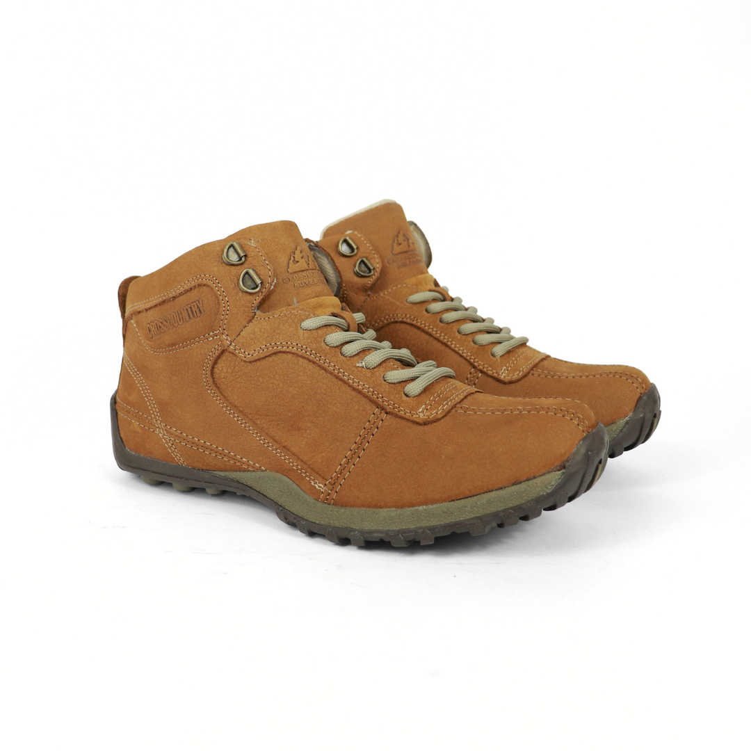Bota Corta Outdoor De Piel Napoli 2504 Oleobuck Avellana